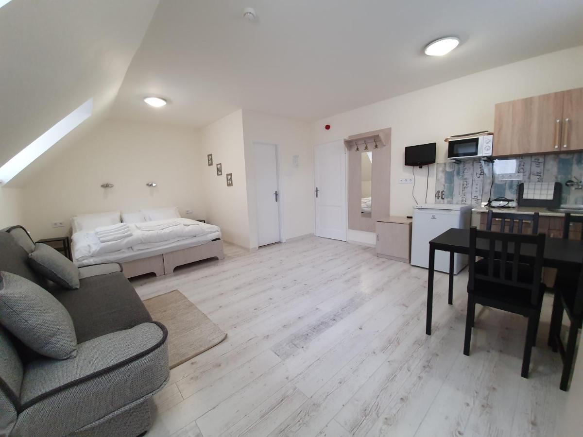 Harmonia Panzio Apartment Bogács Екстериор снимка