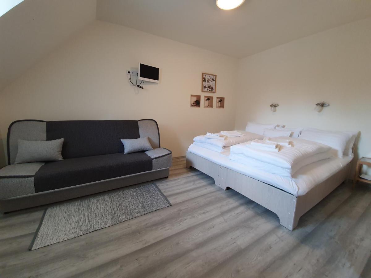 Harmonia Panzio Apartment Bogács Екстериор снимка